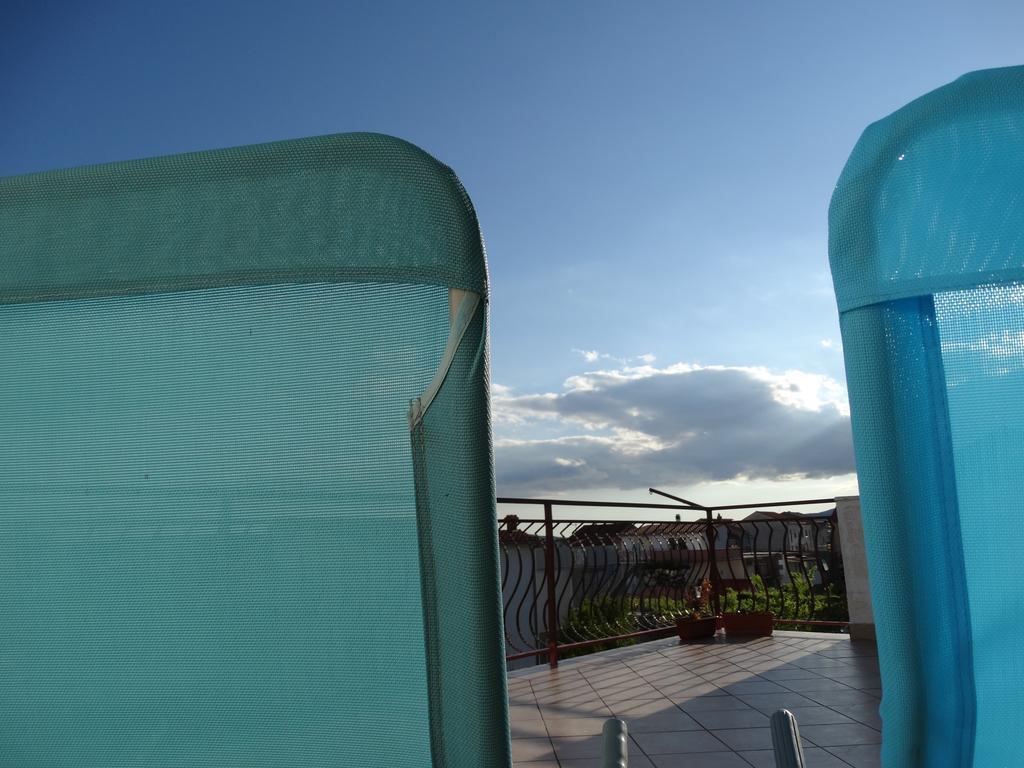 Marina Apartments Kaštela エクステリア 写真