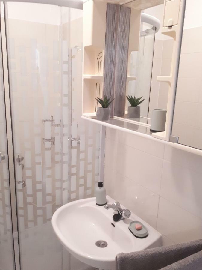Marina Apartments Kaštela エクステリア 写真